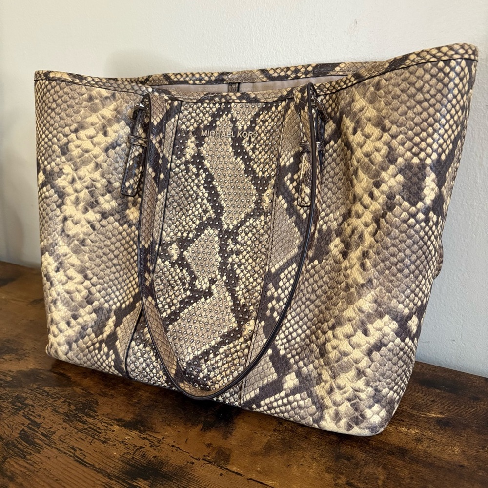 Michael Kors Snake Print Studded Large Tote Bag - Picture 2 of 10